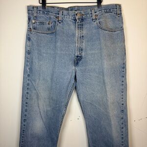 Vintage 90s Levi’s 505 Light Blue Wash Size 38x30 Classic Casual Straight Leg